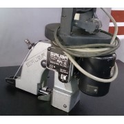 Cosedora de segunda mano marca Siruba AA-6